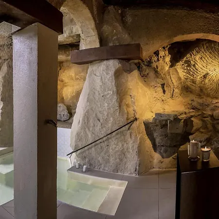 Dimora D'arte Mariano Pietrini 山林小屋