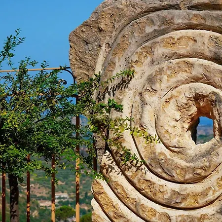 Dimora D'arte Mariano Pietrini * Barcellona-Pozzo di Gotto